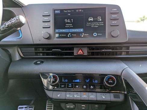 New 2026 Hyundai Elantra SEL Sport image 10