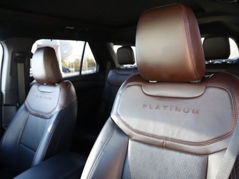 Used 2021 Ford Explorer Platinum w/ Equipment Group 601A image 15