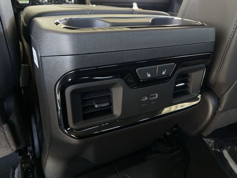New 2026 GMC Sierra 2500 AT4 w/ AT4 Premium Plus Package AWD/4WD image 21