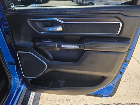 Used 2022 RAM 1500 Laramie AWD/4WD image 19