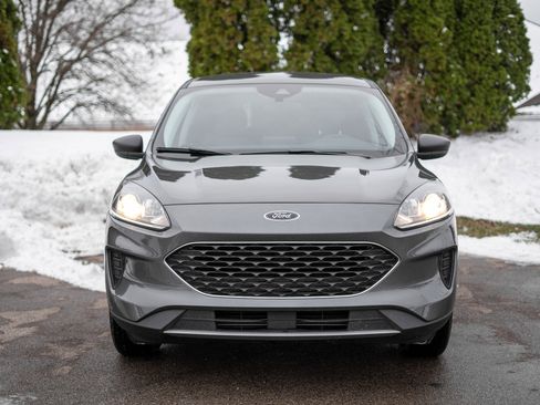 Certified 2022 Ford Escape SE w/ Convenience Package image 2