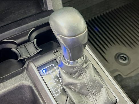 Used 2023 Toyota Tacoma TRD Off-Road image 17