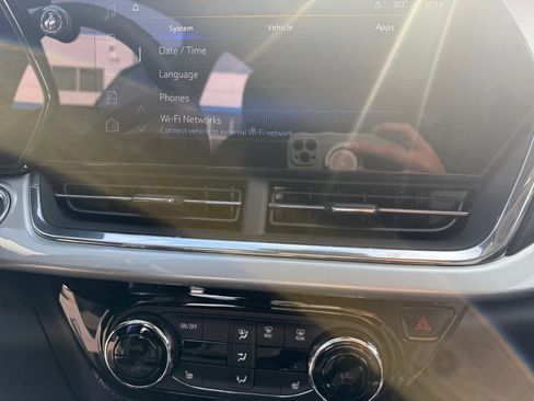 New 2026 Chevrolet Trax LT w/ Driver Confidence Package image 11