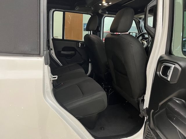 Used 2020 Jeep Gladiator Sport w/ Quick Order Package 24S AWD/4WD image 16
