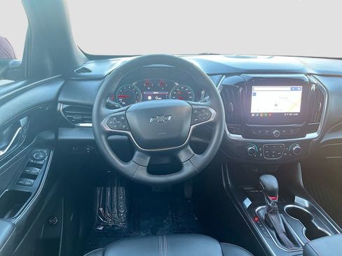 Used 2023 Chevrolet Traverse RS image 24