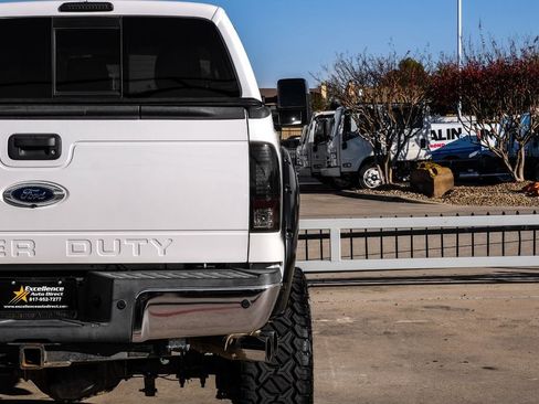 Used 2015 Ford F350 Lariat w/ Lariat Ultimate Package image 54