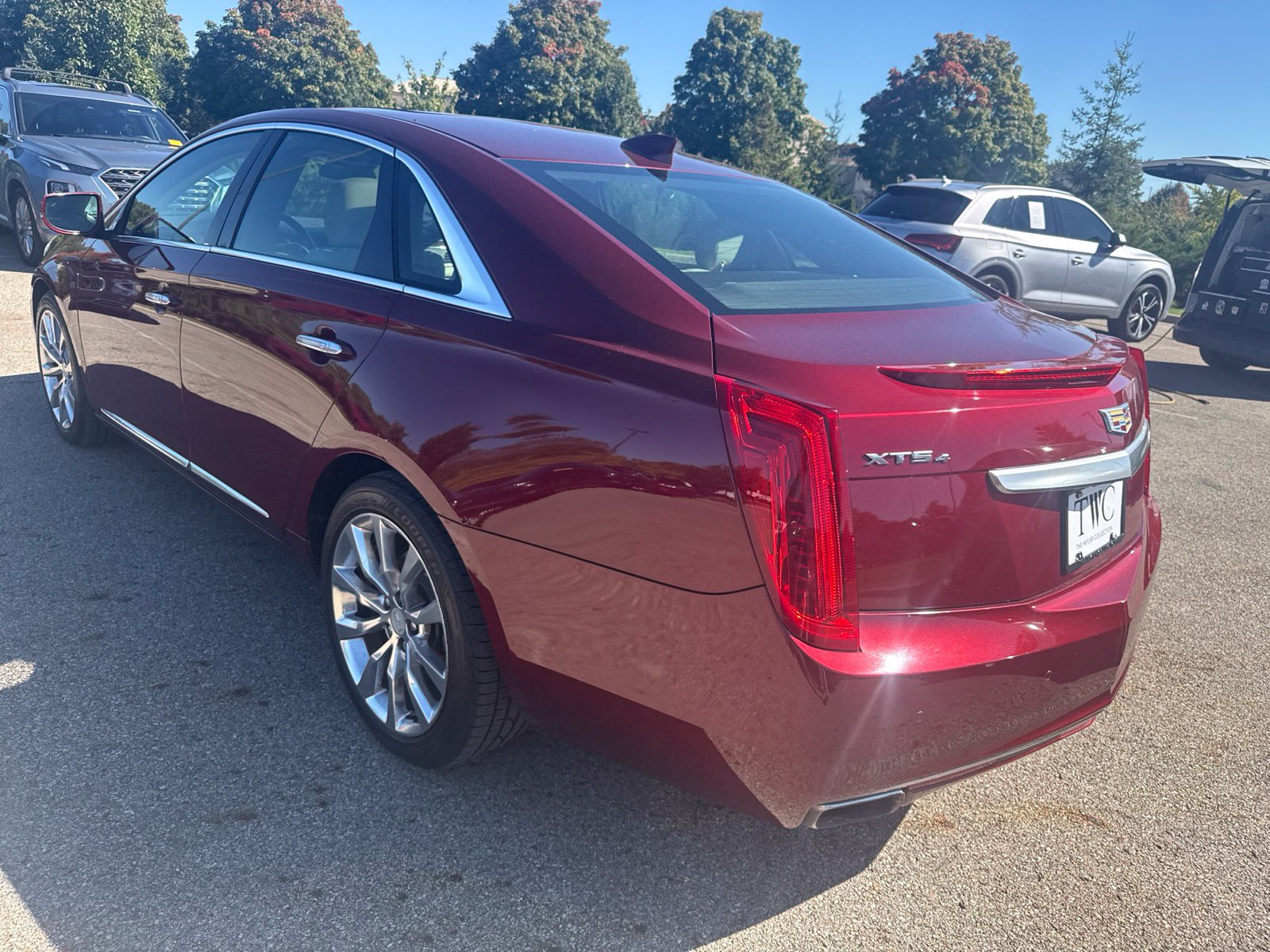 Used 2016 Cadillac XTS Premium AWD/4WD image 7