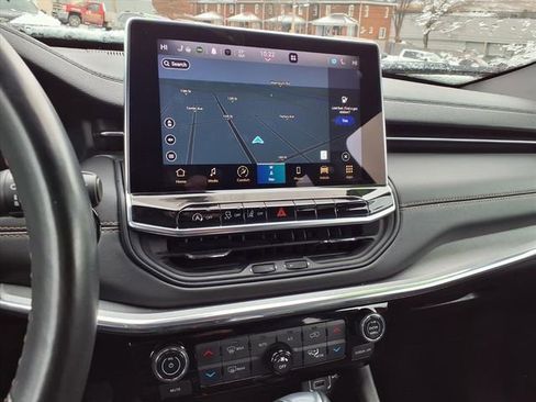 Certified 2022 Jeep Compass Limited w/ (RED) Package image 26