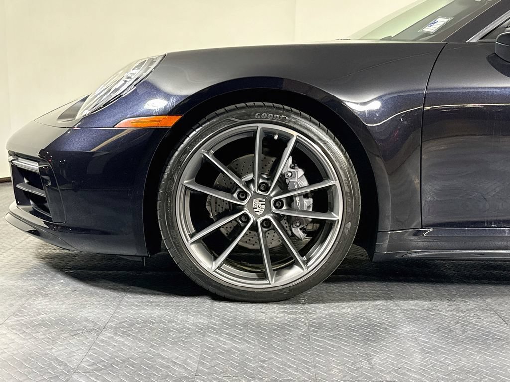 Certified 2022 Porsche 911 Carrera RWD image 26