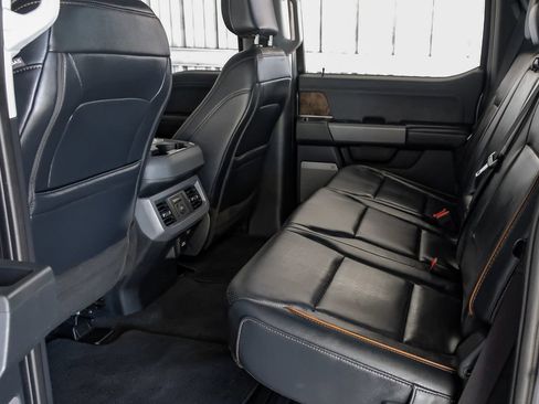 Used 2025 Ford F250 Lariat w/ Chrome Package AWD/4WD image 38