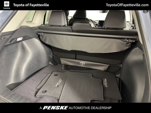 Certified 2024 Toyota Corolla Cross XLE w/ Convenience Package FWD image 9