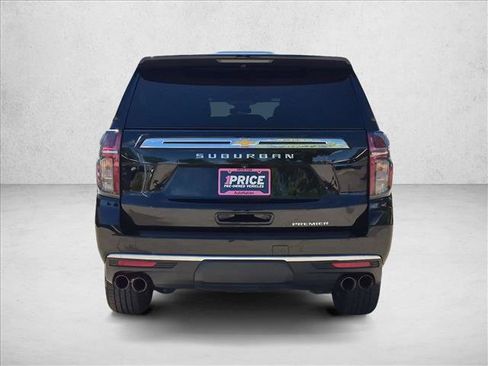 Used 2023 Chevrolet Suburban Premier AWD/4WD image 7