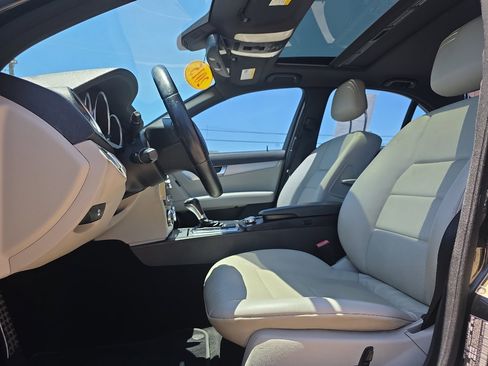 Used 2012 Mercedes-Benz C 250 4dr Sdn C 250 Sport RWD image 11