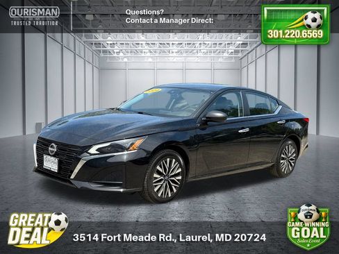 Used 2024 Nissan Altima 2.5 SV AWD/4WD image 2