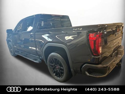 Used 2022 GMC Sierra 1500 Elevation w/ Elevation Premium Package image 5