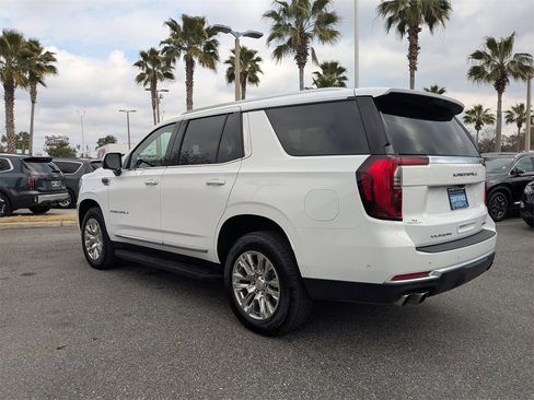 Used 2025 GMC Yukon Denali image 5