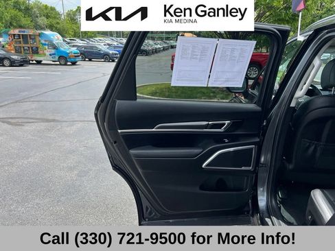 Certified 2024 Kia Telluride S w/ S Sunroof Package AWD/4WD image 48