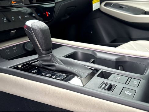 New 2026 Nissan Sentra SL w/ Floor Mat Package FWD image 15