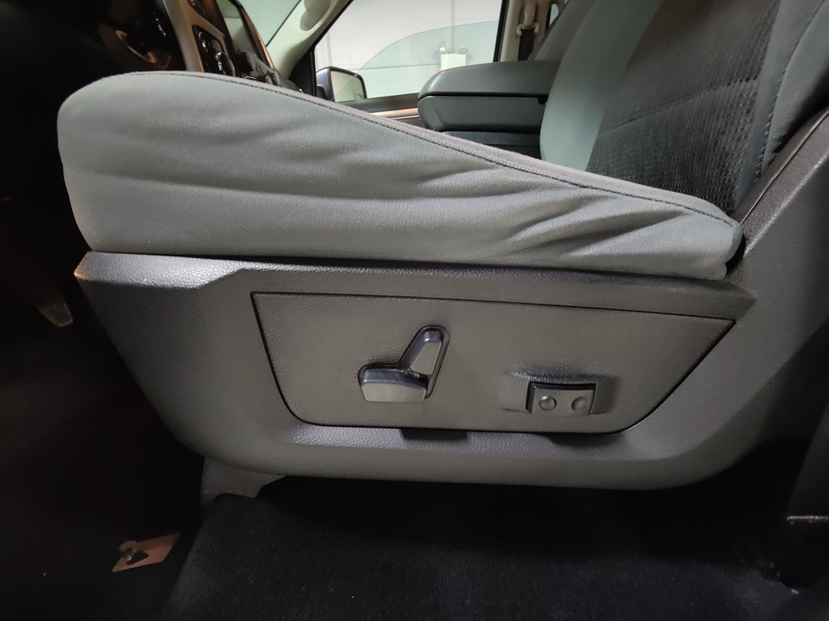 Used 2014 RAM 1500 Big Horn AWD/4WD image 25