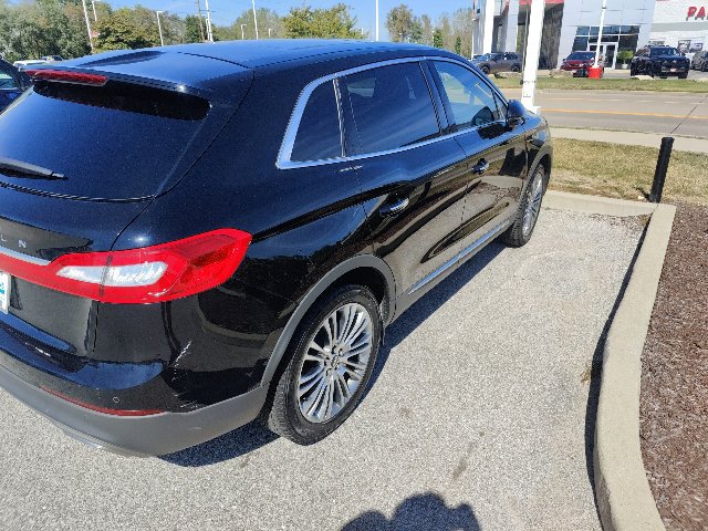 Used 2018 Lincoln MKX Reserve w/ Lincoln MKX Climate Package FWD image 18