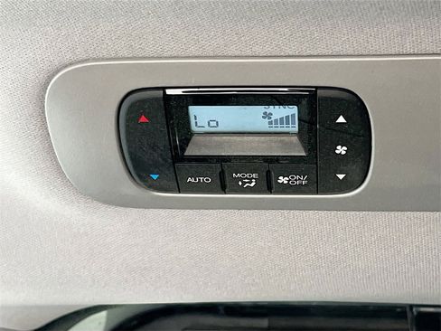 Used 2024 Honda Odyssey EX-L image 25