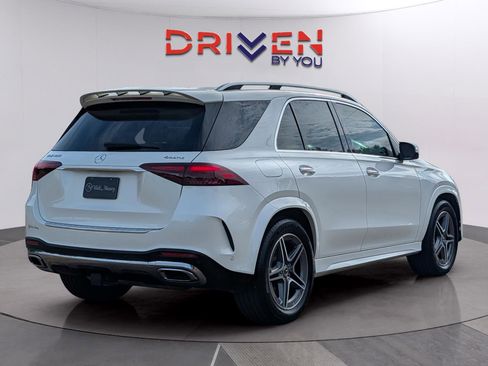 Used 2024 Mercedes-Benz GLE 350 4MATIC image 5