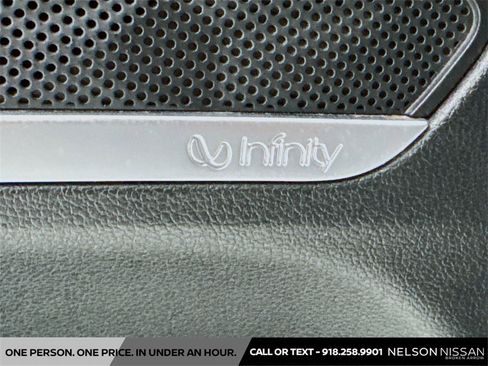 Used 2020 Hyundai Santa Fe SEL w/ Convenience Package image 18