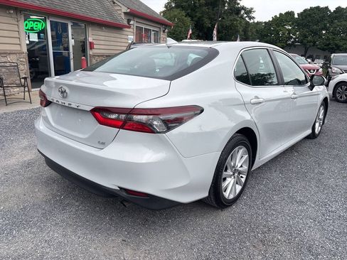 Used 2023 Toyota Camry LE w/ Convenience Package FWD image 5