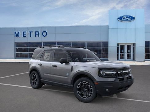 New 2026 Ford Bronco Sport Outer Banks w/ Outer Banks Tech Package+ AWD/4WD image 1
