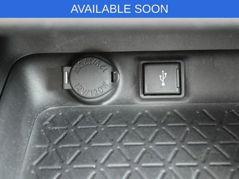 Used 2021 Toyota RAV4 XLE Premium AWD/4WD image 25