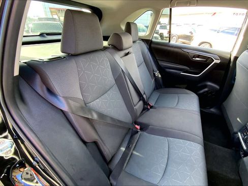 Used 2024 Toyota RAV4 XLE image 19