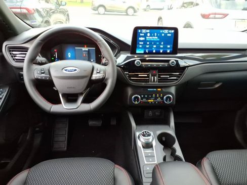 Certified 2025 Ford Escape ST-Line w/ Cold Weather Package FWD image 13