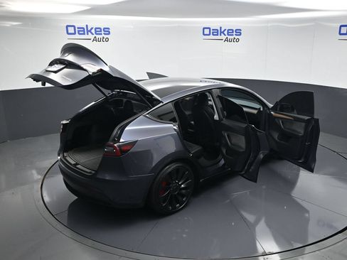 Used 2022 Tesla Model Y Performance AWD/4WD image 54