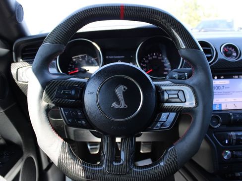 Used 2019 Ford Mustang Shelby GT350 w/ Technology Package image 28