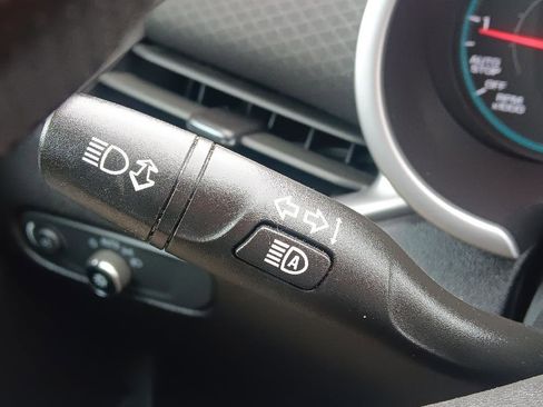 Used 2022 Chevrolet Malibu LT image 15