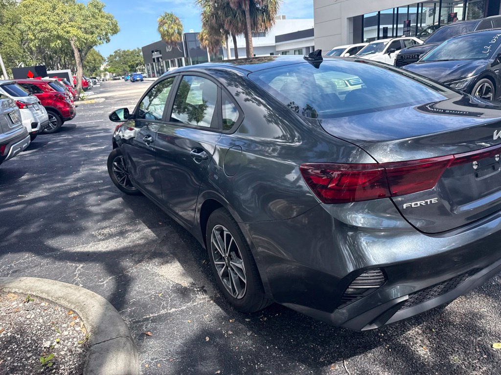 Certified 2024 Kia Forte LXS FWD image 6