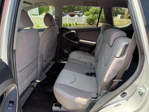 Used 2007 Toyota RAV4 2WD image 12