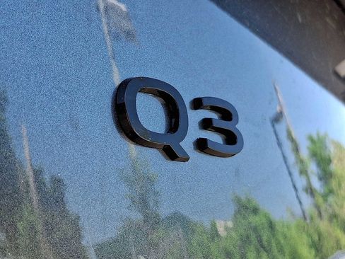 New 2026 Audi Q3 quattro 2.0T AWD/4WD image 25