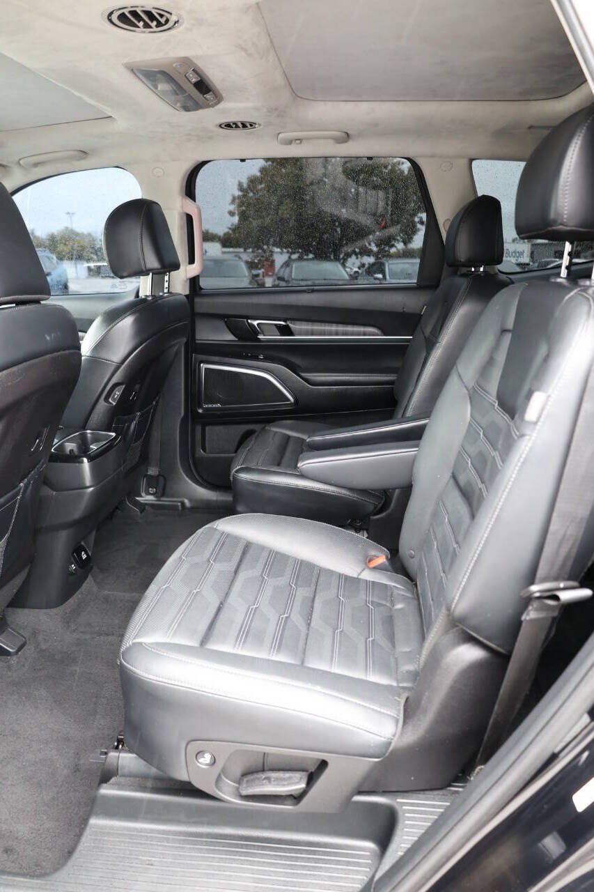 Used 2024 Kia Telluride SX Prestige AWD/4WD image 18
