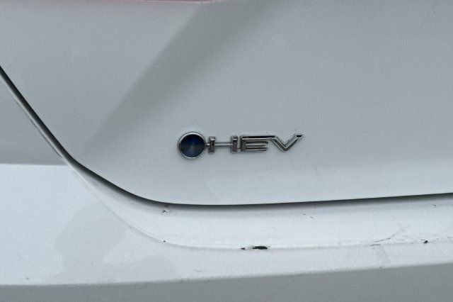 Used 2025 Toyota Camry LE FWD image 34