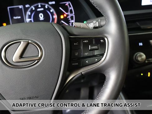 Used 2023 Lexus ES 350 w/ Premium Package image 5