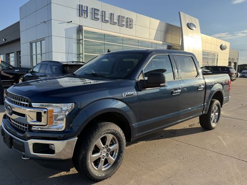 Used 2019 Ford F150 XLT w/ Equipment Group 302A Luxury AWD/4WD image 3