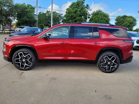 New 2026 Chevrolet Traverse High Country AWD/4WD image 2