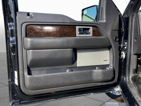 Used 2013 Ford F150 Platinum RWD image 18
