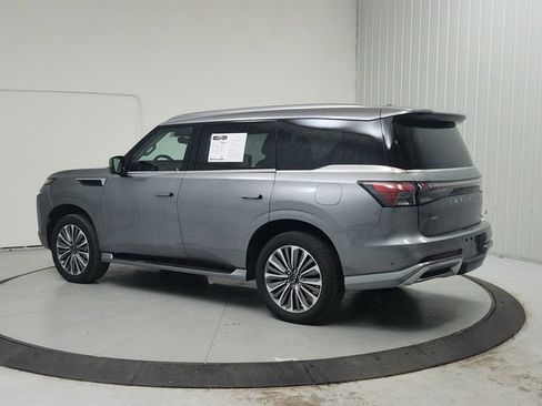 Used 2025 INFINITI QX80 Sensory AWD/4WD image 5