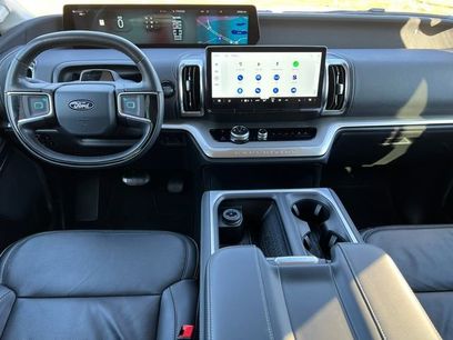 Used 2025 Ford Expedition Max Platinum