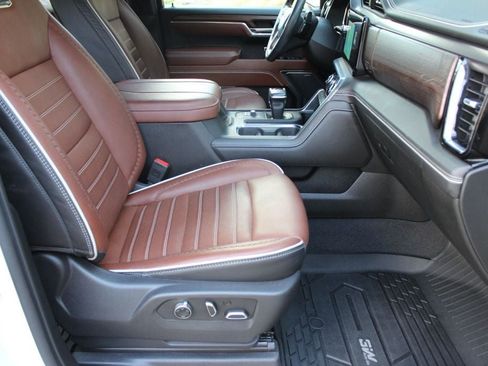 Used 2023 GMC Sierra 1500 Denali Ultimate AWD/4WD image 26