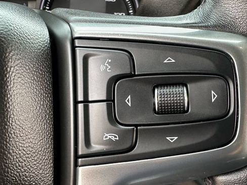 Used 2022 Chevrolet Silverado 3500 LTZ w/ LTZ Convenience Package AWD/4WD image 15