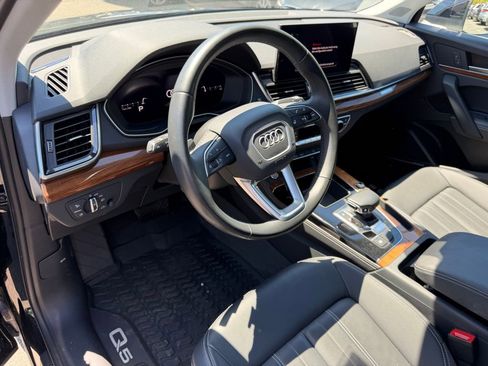 Used 2023 Audi Q5 2.0T Premium Plus w/ Premium Plus Package AWD/4WD image 18