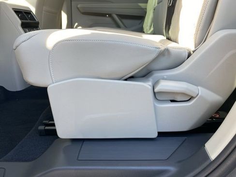 New 2026 Volkswagen Atlas SEL Premium R-Line AWD/4WD image 88
